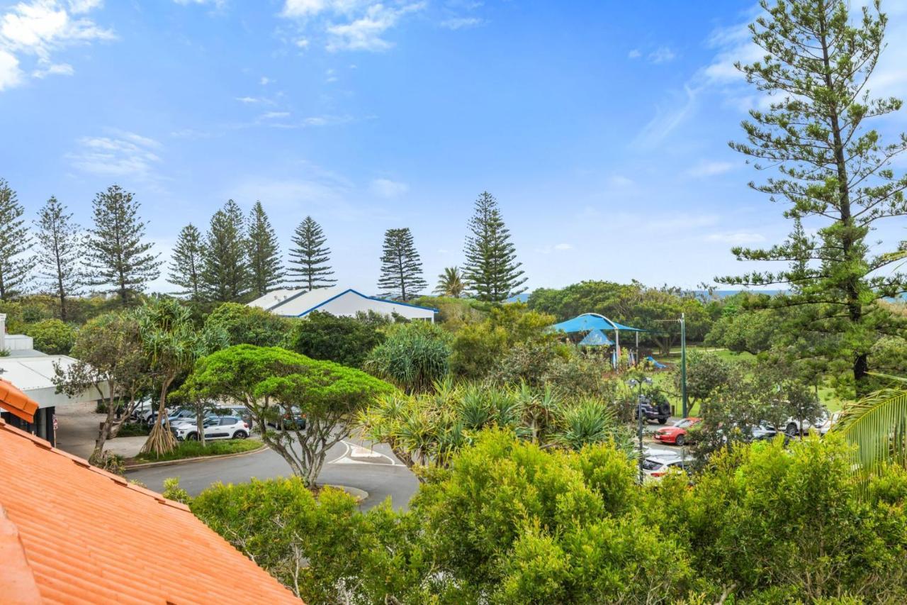 Peregian Beach Apartment エクステリア 写真